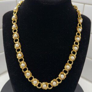 NAPIER Vintage Faux Pearl and Gold Tone Chain Necklace